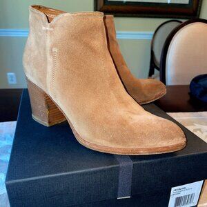 Alberto Fermani- Sahara Velvet Booties